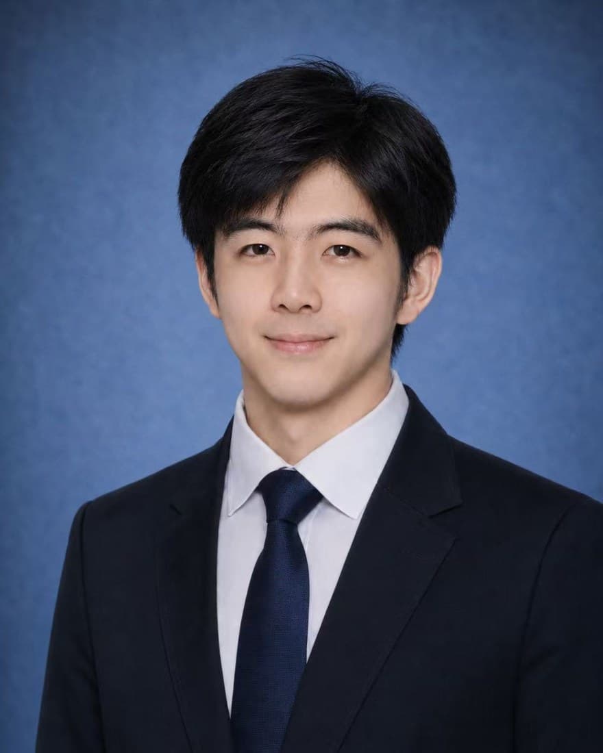 Portrait of Sicheng Wang